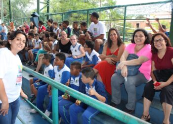 Estudantes da rede municipal participam de Festival de Xadrez