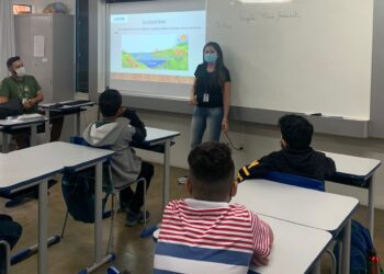Cotia retoma aulas do Projeto Guardião Ambiental Mirim na EM Vicentina Pires de Oliveira