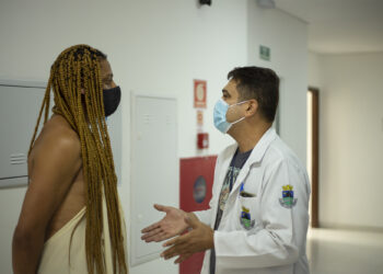 Começa a funcionar o 1º Núcleo de Atendimento às Pessoas Trans e Travestis da região