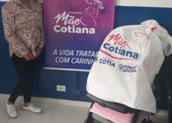 Fundo Social realiza mais uma entrega dos kits de enxoval do bebê por meio do “Mãe Cotiana”
