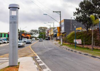 Prefeitura de Cotia instala novos totens de videomonitoramento em pontos estratégicos