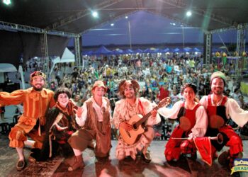 Caucaia do Alto faz 75 anos com programação do EmCena Brasil show de motos e muito mais