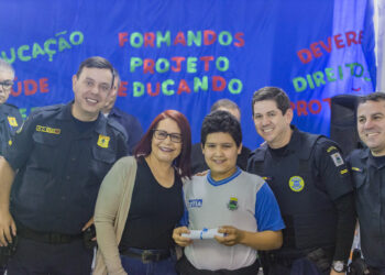 Projeto de resistência às drogas e à violência inicia as formaturas da 27ª edição