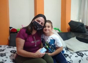 Cotia sai na frente mais uma vez e inicia a emissão da Carteira de Identificação do Autista