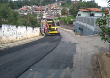 Programa Asfalto Novo passa pela Rua Adriano Pires de Oliveira