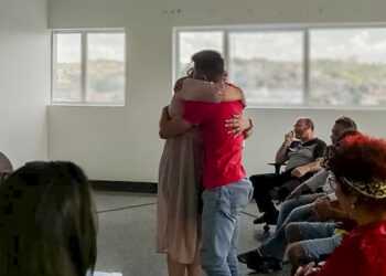 Homens que se envolveram em conflitos familiares concluem a participação na 1ª turma do “Homem com Ciência”