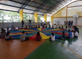 Alunos de Cotia participam de Curso de Férias de matemática de forma divertida