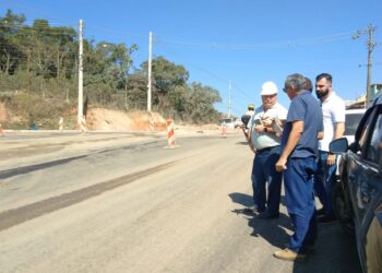 Conselho Gestor da APA Itupararanga vistoria obras na Estrada de Caucaia