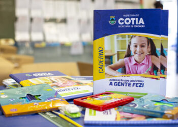 Prefeitura entrega material escolar para os cerca de 30 mil alunos da rede municipal