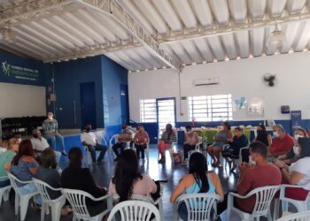 Cotia encerra a 1ª edição do “Acolher” desenvolvido com familiares de crianças e adolescentes autistas