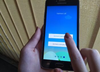 Serviços remotos permitem a consulta de vagas e entrada ao seguro-desemprego