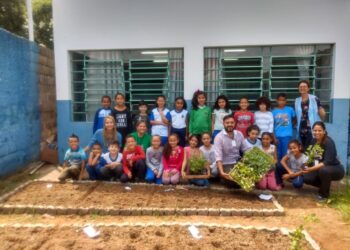 Projeto “Horta nas Escolas” chega à EM Maísa Aparecida Ribeiro em Caucaia