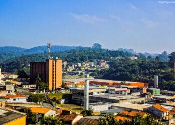 Contribuintes de Cotia devem ficar atentos aos vencimentos do IPTU 2023