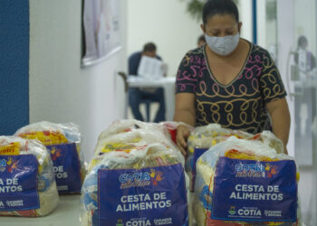 “Cotia Solidária” já distribuiu quase 40 mil cestas de alimentos durante a pandemia