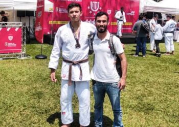 Judoca de Cotia conquista bronze no “Paulista Universitário”