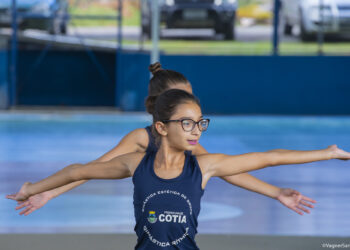 Ginastas de Cotia se preparam para competição internacional que acontece no México