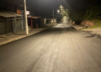 Ruas do Jardim Eliana recebem melhorias do programa Asfalto Novo