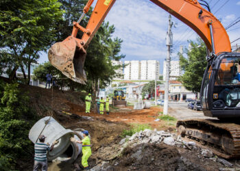 ‘Revitaliza Cotia’ passa pelo Jardim Arco-Íris com melhorias na infraestrutura   