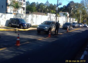Maio Amarelo: GCM Settrans e Polícia Civil realizam blitz na região da Granja Viana