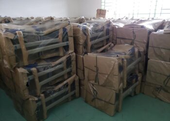 Prefeitura de Cotia vai substituir mais de 39 mil carteiras escolares