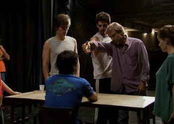 Amanhã (17/04) tem sessão de cinema gratuito na biblioteca Batista Cepelos