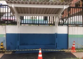 Prefeitura de Cotia reforma e implanta novos pontos de ônibus   