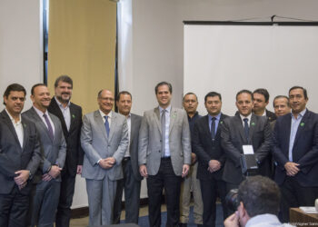 Prefeitura assina convênio de quase R$ 1 mi para segurança no trânsito