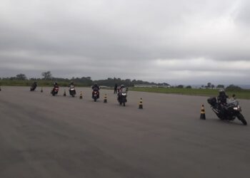 GCM’s recebem treinamento em pilotagem com membros da ROTA