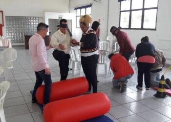 Cotia realiza 1º Encontro de Motoristas e Monitores do Transporte Especial   