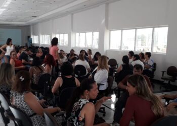 Gestores escolares participam de capacitação sobre projeto ambiental