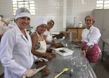 Fundo Social de Solidariedade dá largada à Páscoa Solidária