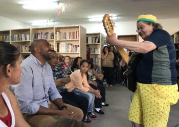 Sarau fecha semana de atividades de férias na Biblioteca de Caucaia