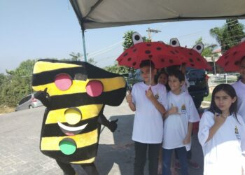 Ação educativa marca o Dia Nacional do Trânsito em Cotia      
