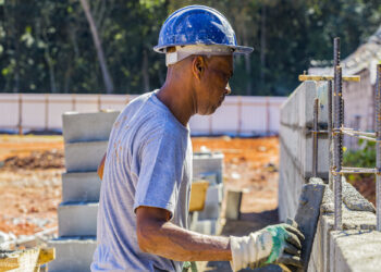 Prefeitura de Cotia transforma o município em um verdadeiro canteiro de obras