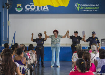 Enfrentamento da violência contra a mulher é tema de reunião socioeducativa do mês de março