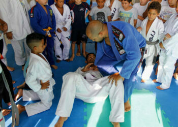 Academia Municipal ajuda a formar atletas no Jiu-Jitsu
