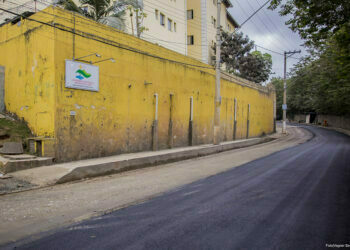 Prefeitura segue com obras de pavimentação na Estrada dos Fischers