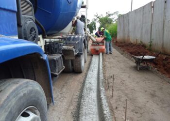 Estrada Leme no Jardim Pioneira recebe o Programa Asfalto Novo