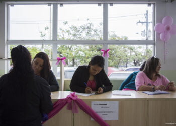 Secretaria de Saúde coletou mais de 300 exames de Papanicolau no sábado (7/10)   