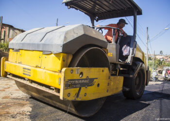 Pavimentação no bairro Água Espraiada chega à reta final   