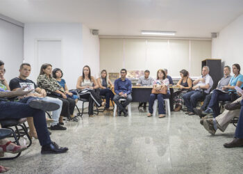 Secretarias municipais de Cotia discutem LDO 2019   