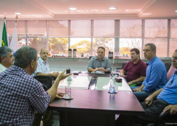 Prefeitura de Cotia formaliza bolsão residencial Jardim Algarve   