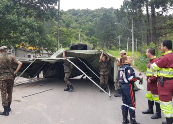 SAMU de Cotia participa de simulado de acidente de trem com mais de 80 vítimas