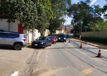 Setram implanta sistema de segregação de faixa em frente ao Templo Zu Lai