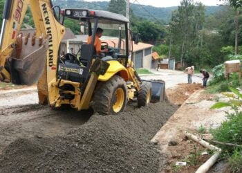 Prefeitura executa diversos trabalhos de zeladoria e manutenção   