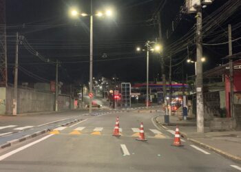 Settrans realiza manutenção na sinalização viária da Av. Prof. Joaquim Barreto