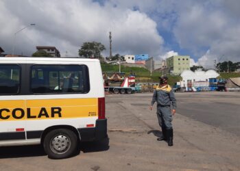 Transportadores escolares já podem agendar a vistoria do 2º semestre