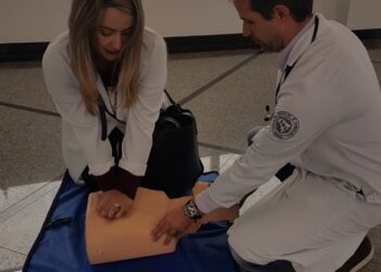 Educadores participam de capacitação em primeiros socorros