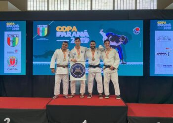 Judocas de Cotia conquistam medalhas na Copa Paraná