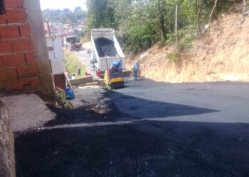 Mais ruas são beneficiadas com pavimentação asfáltica
